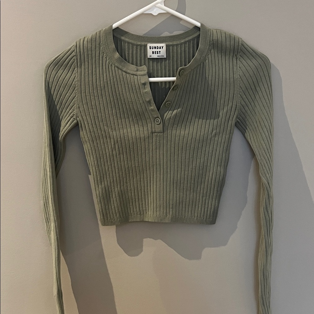 SUNDAY BEST Sage Ribbed Crop Top